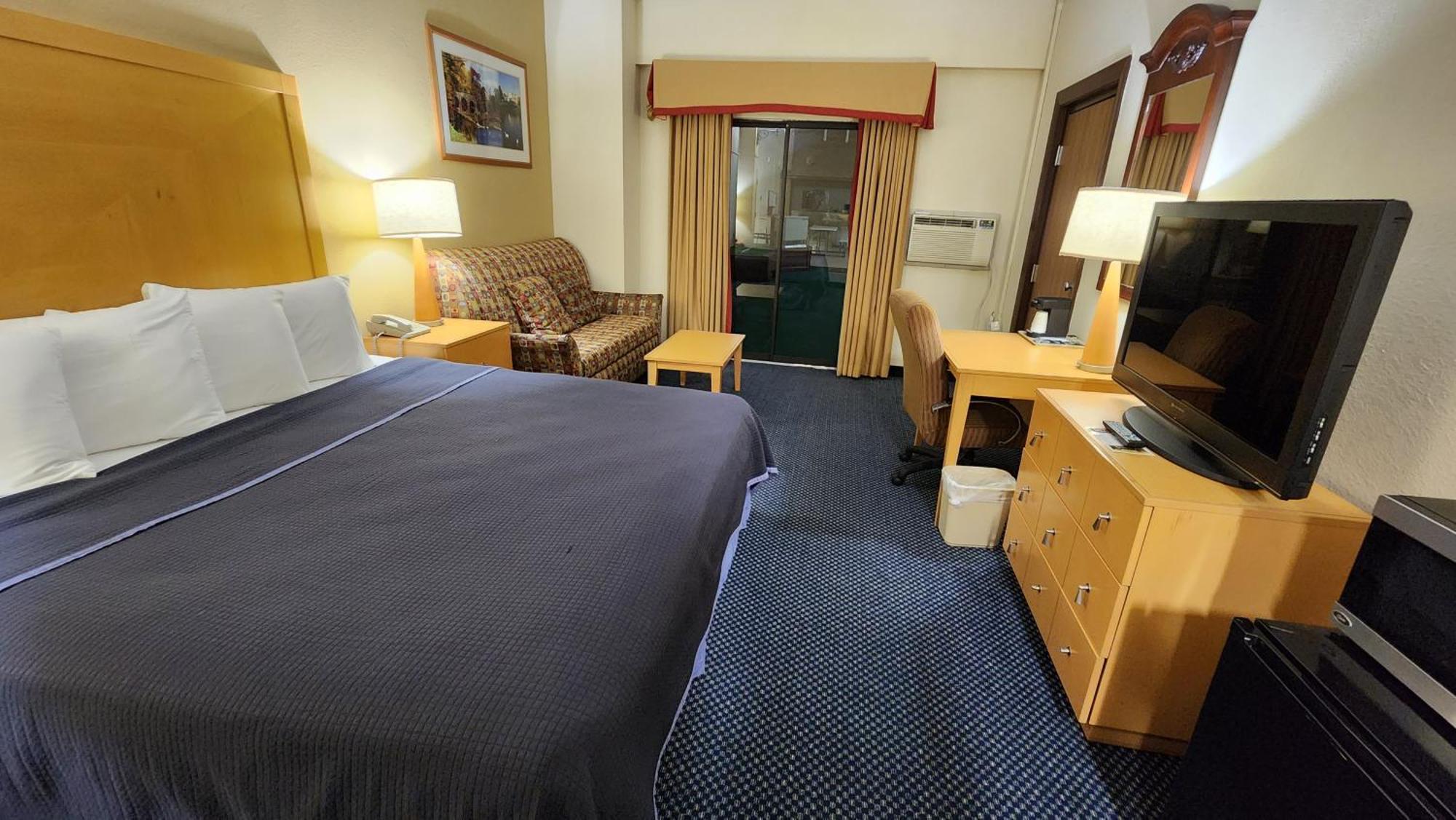 Katahdin Inn & Suites Millinocket Eksteriør billede
