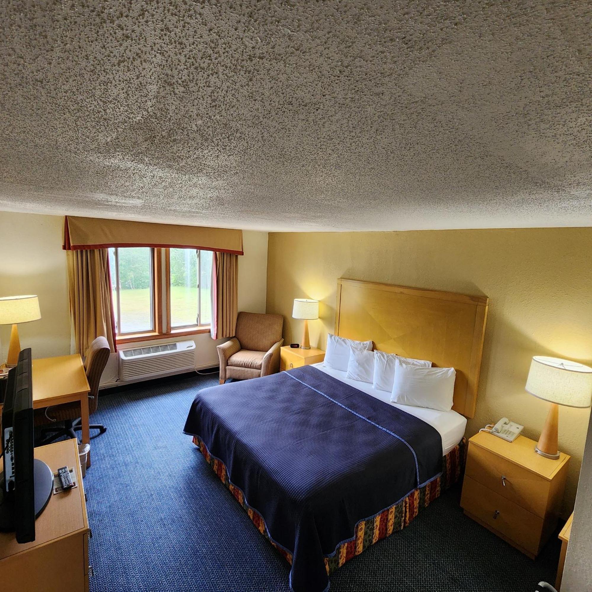 Katahdin Inn & Suites Millinocket Eksteriør billede