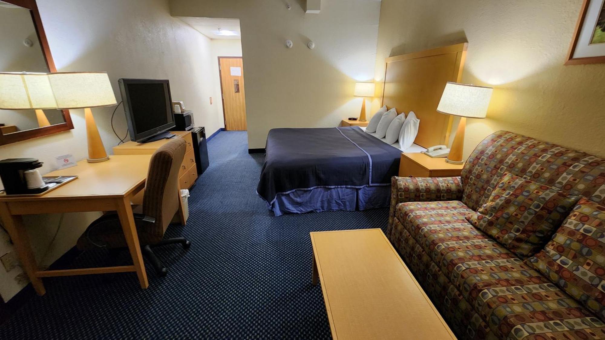 Katahdin Inn & Suites Millinocket Eksteriør billede