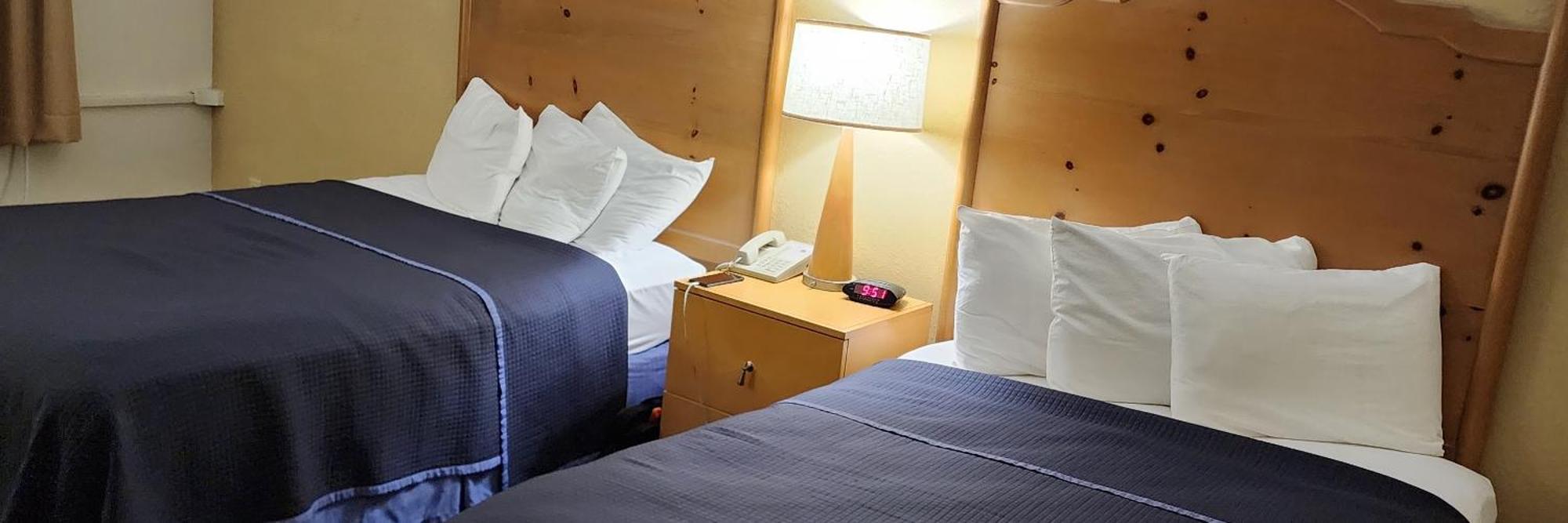 Katahdin Inn & Suites Millinocket Eksteriør billede