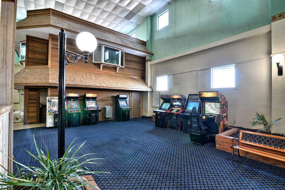 Katahdin Inn & Suites Millinocket Eksteriør billede